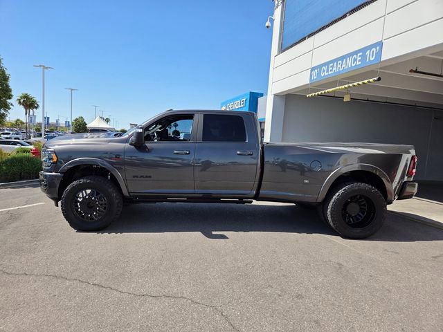 Used 2024 RAM 3500 Limited w/ Night Edition AWD/4WD image 3