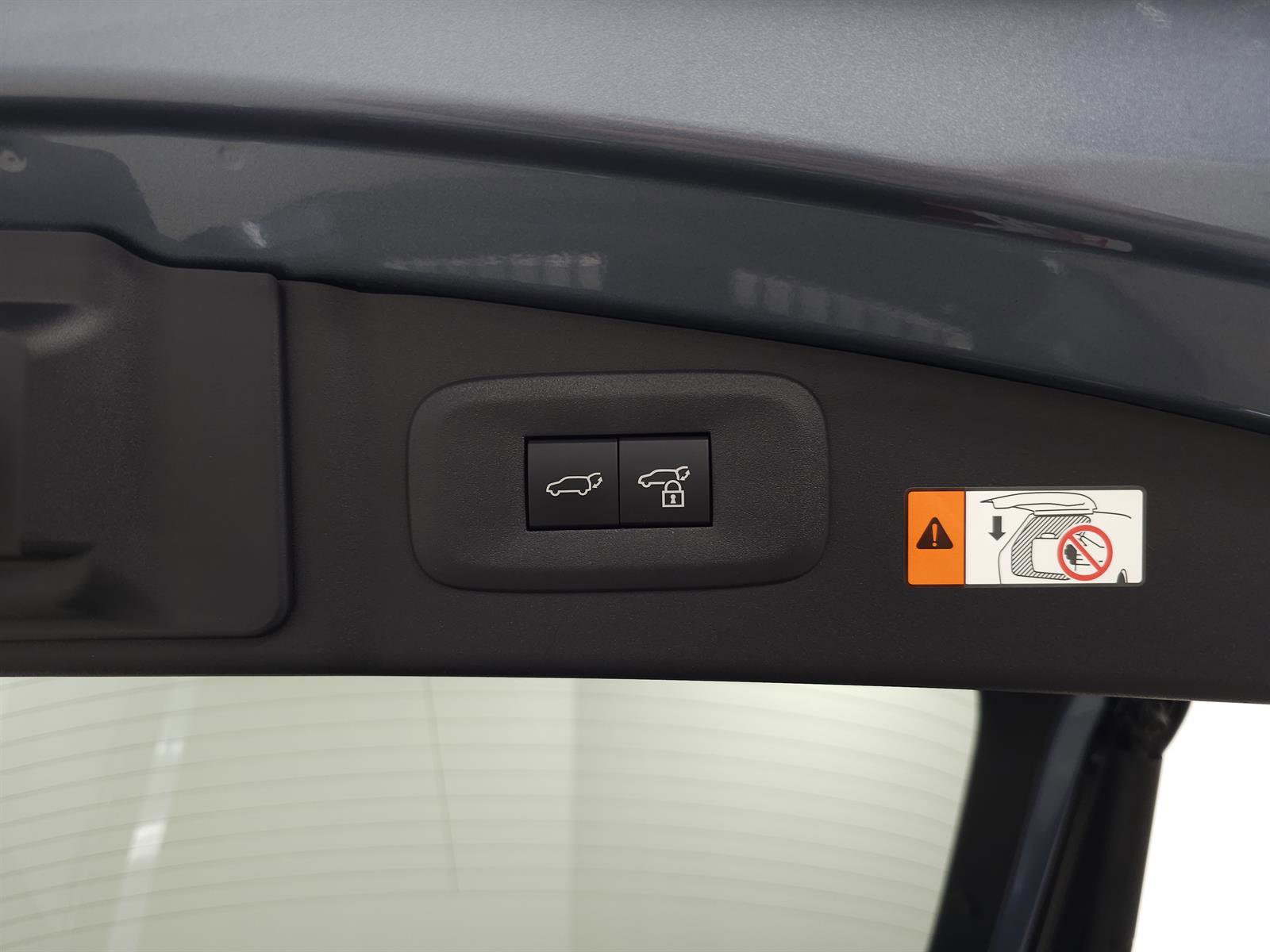 Certified 2024 Lexus RZ 450e Premium w/ Accessory Package (2T) image 9