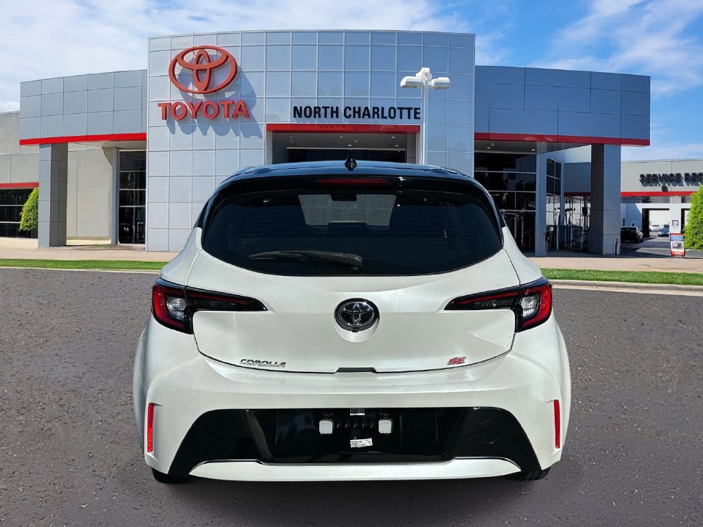 Used 2024 Toyota Corolla SE FWD image 7