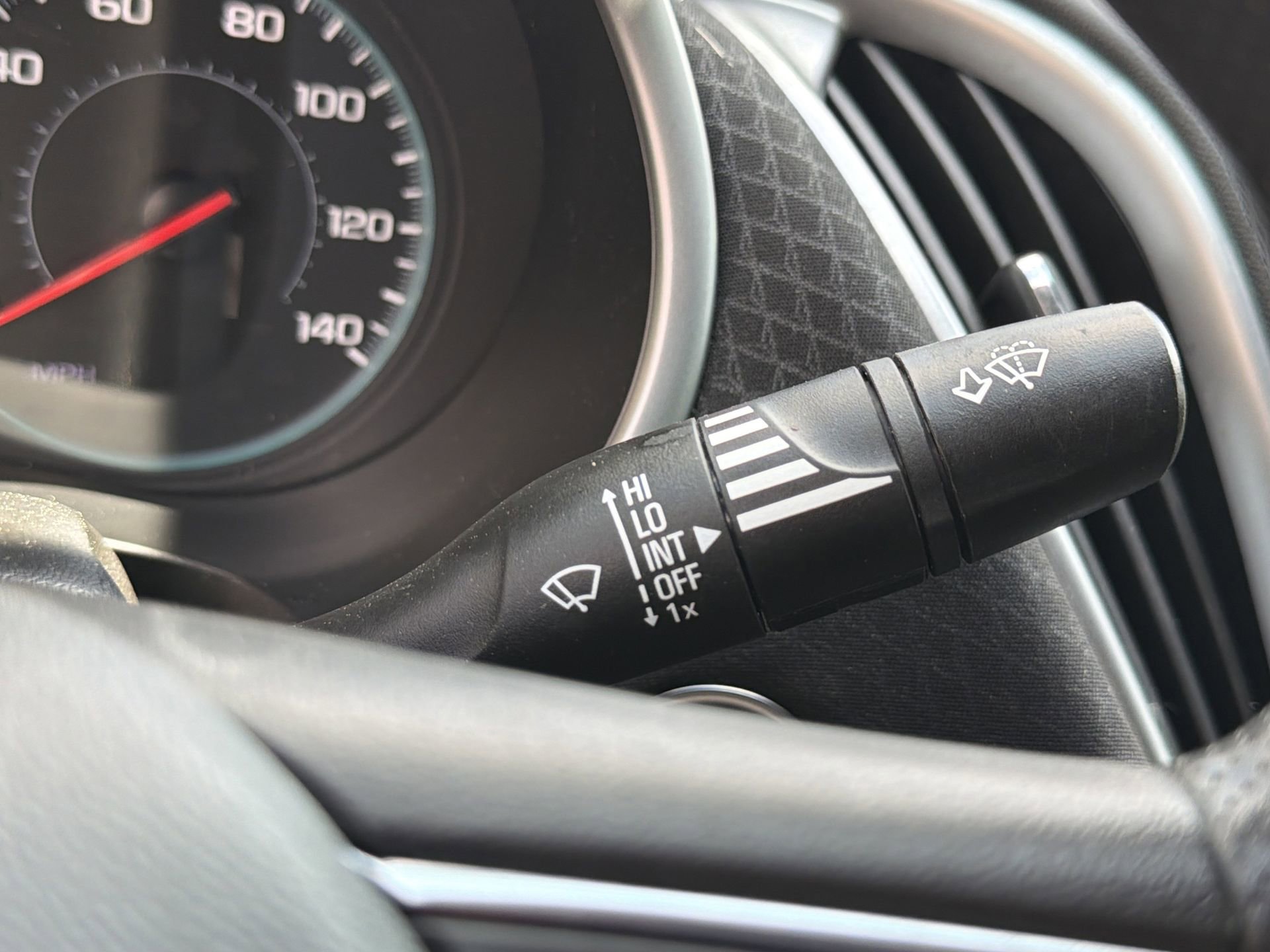 Used 2024 Chevrolet Malibu LT image 14