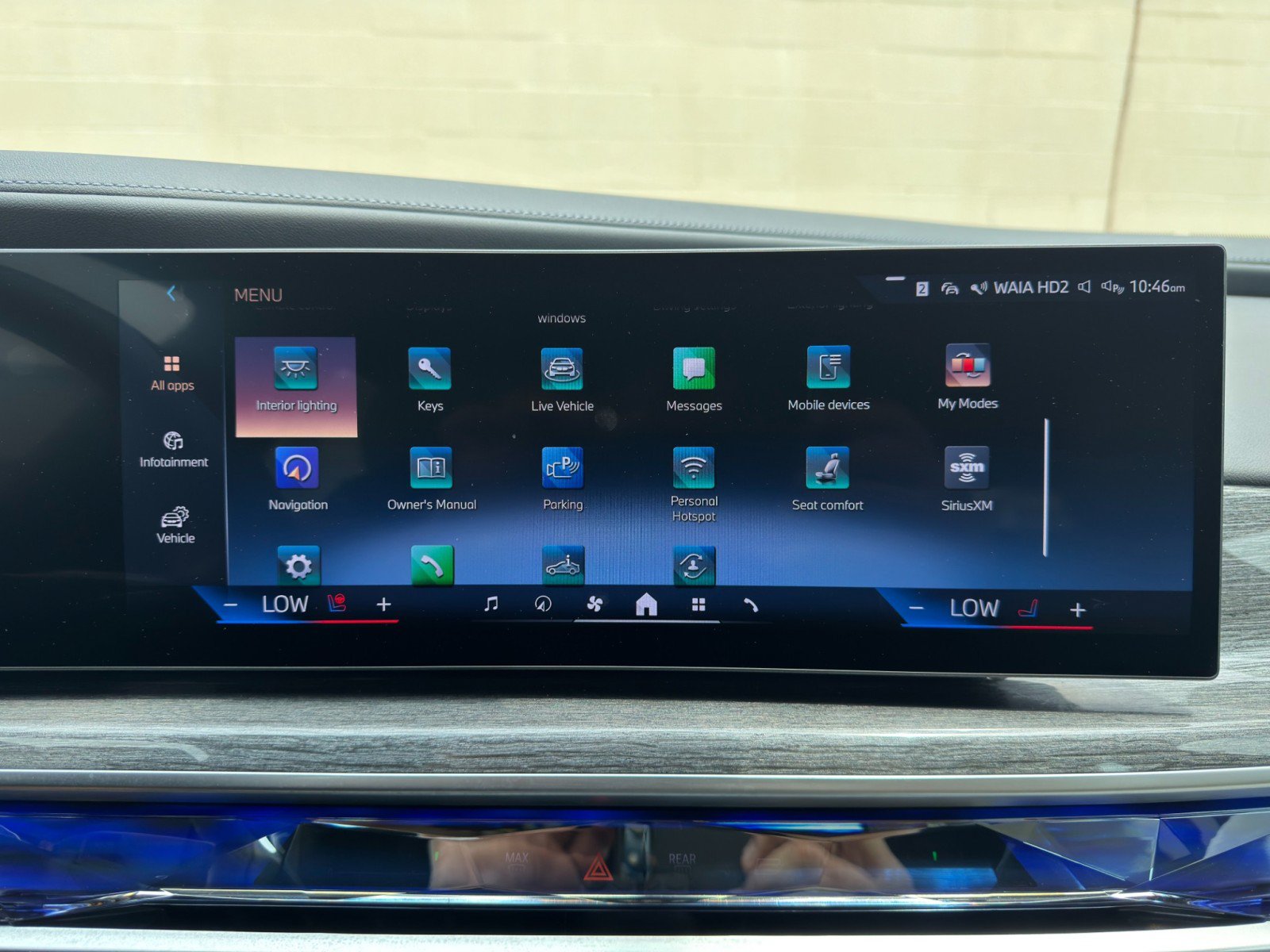 Used 2023 BMW i7 xDrive60 AWD/4WD image 31