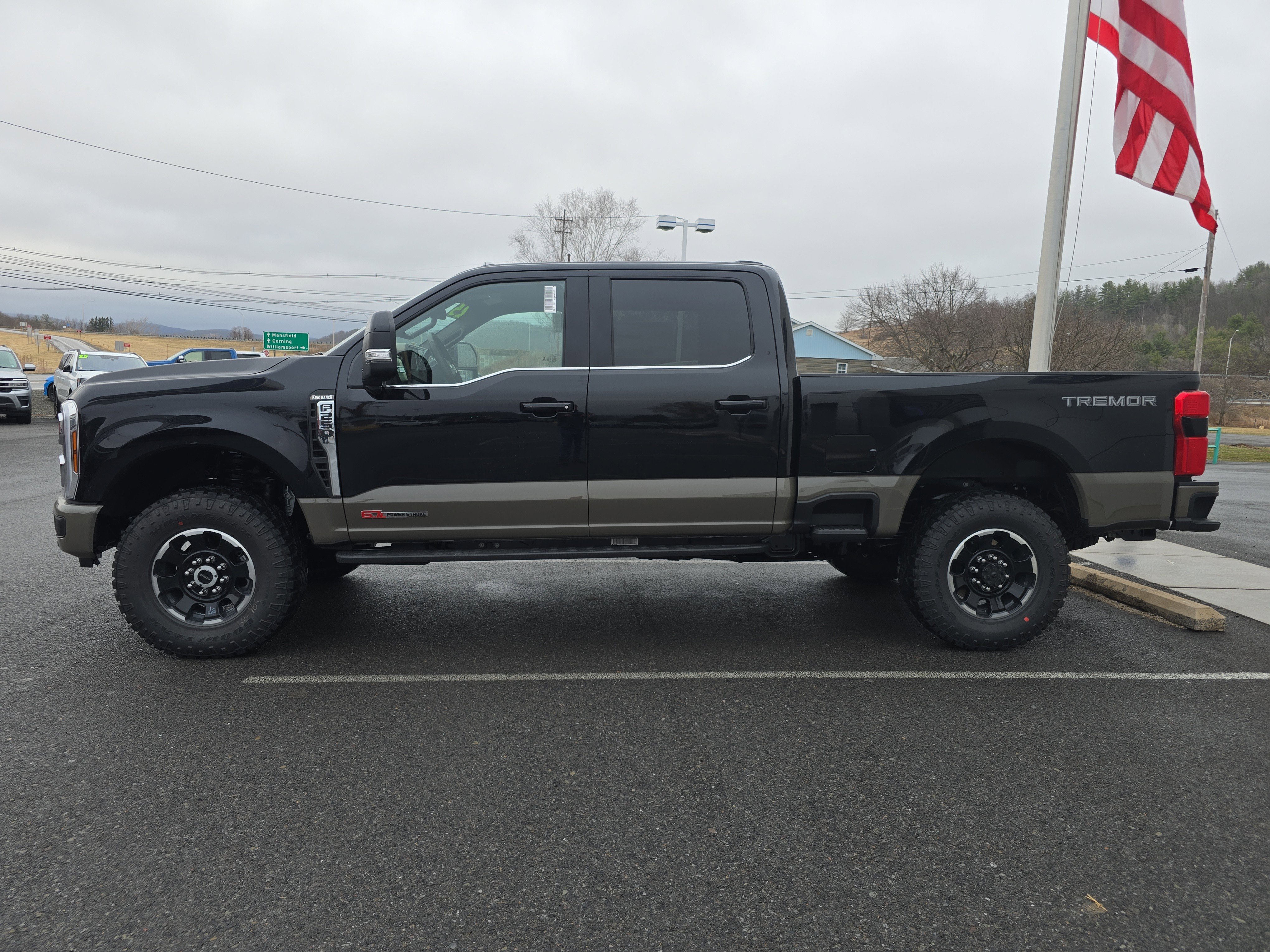 New 2026 Ford F250 King Ranch w/ Tremor Off-Road Package image 7