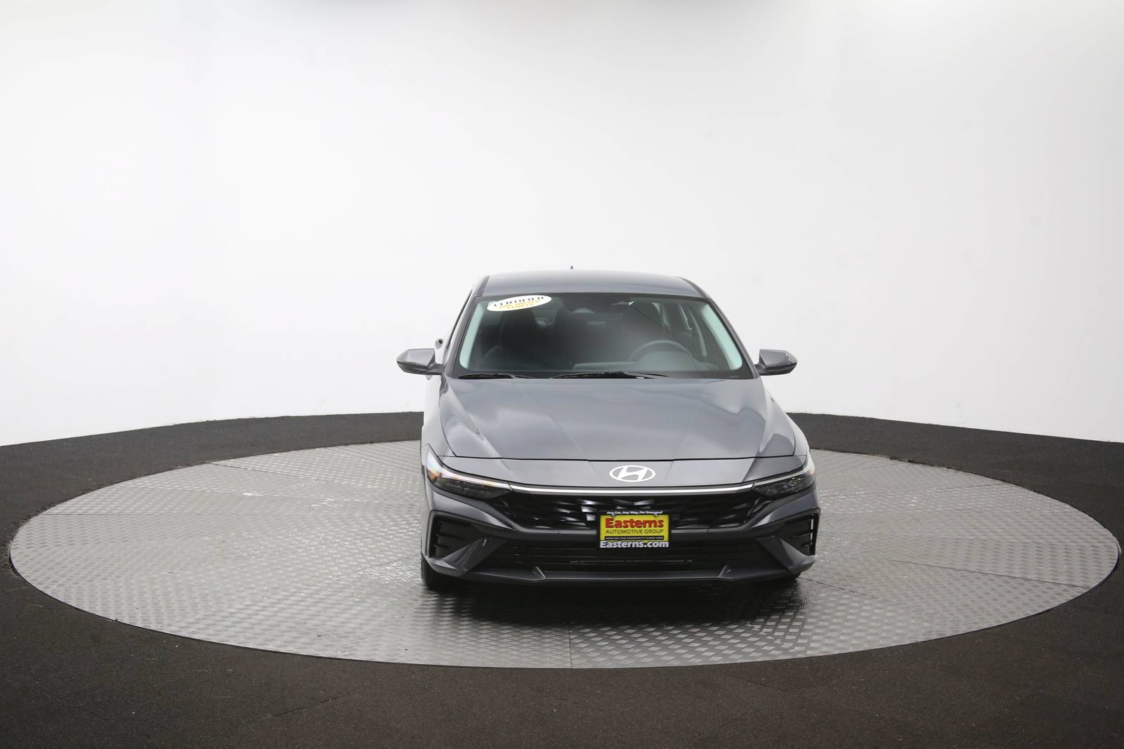 Used 2024 Hyundai Elantra SE FWD image 50