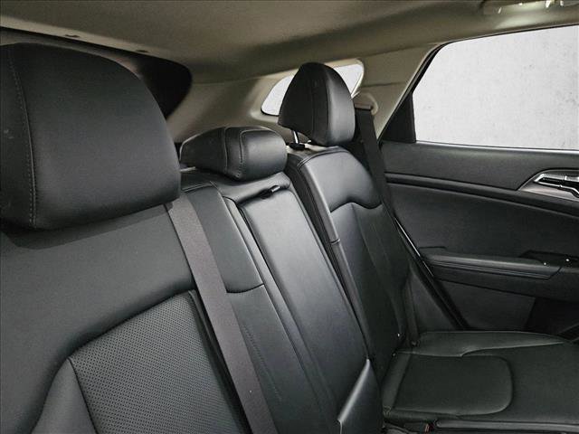Used 2023 Kia Sportage SX image 22