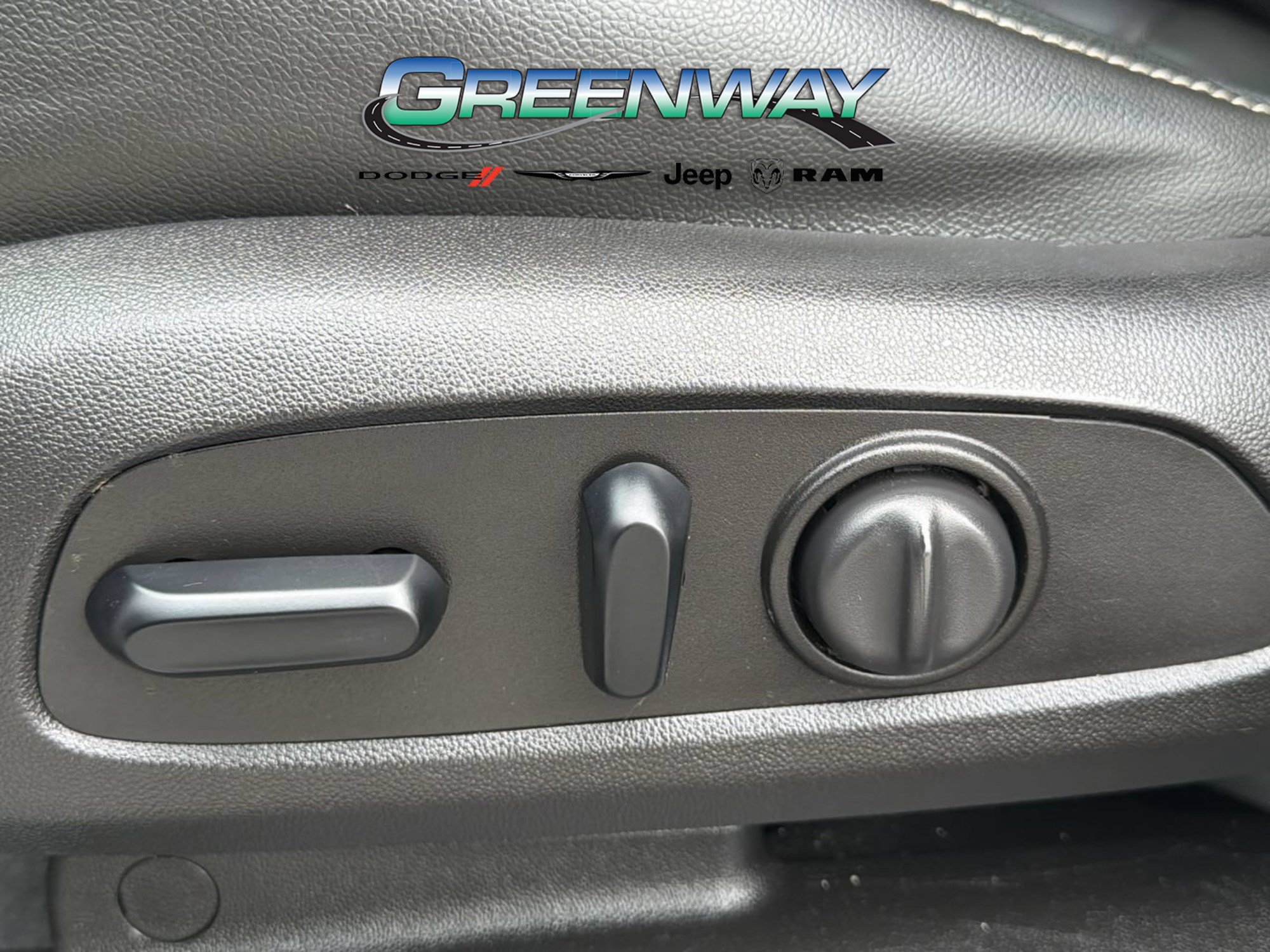 Used 2019 GMC Acadia SLT w/ LPO, Floor Liner Package FWD image 20