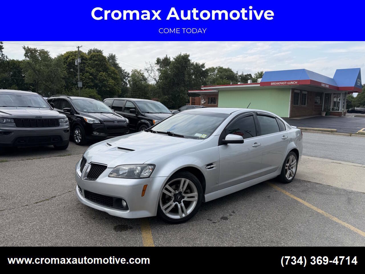 Used 2009 Pontiac G8 w/ Premium Package RWD image 1