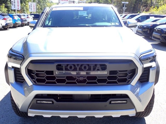 Certified 2025 Toyota Tacoma Trailhunter w/ Tow Tech Package image 12