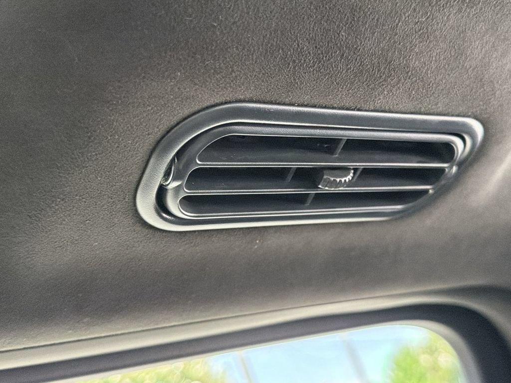 Used 2025 Lincoln Navigator L Black Label AWD/4WD image 26