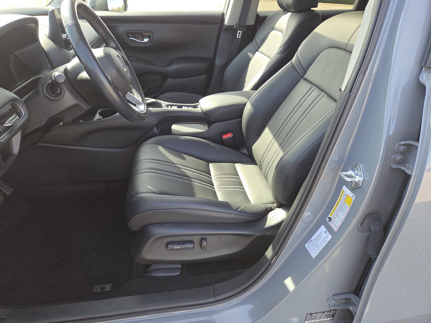 Used 2026 Honda HR-V EX-L image 26