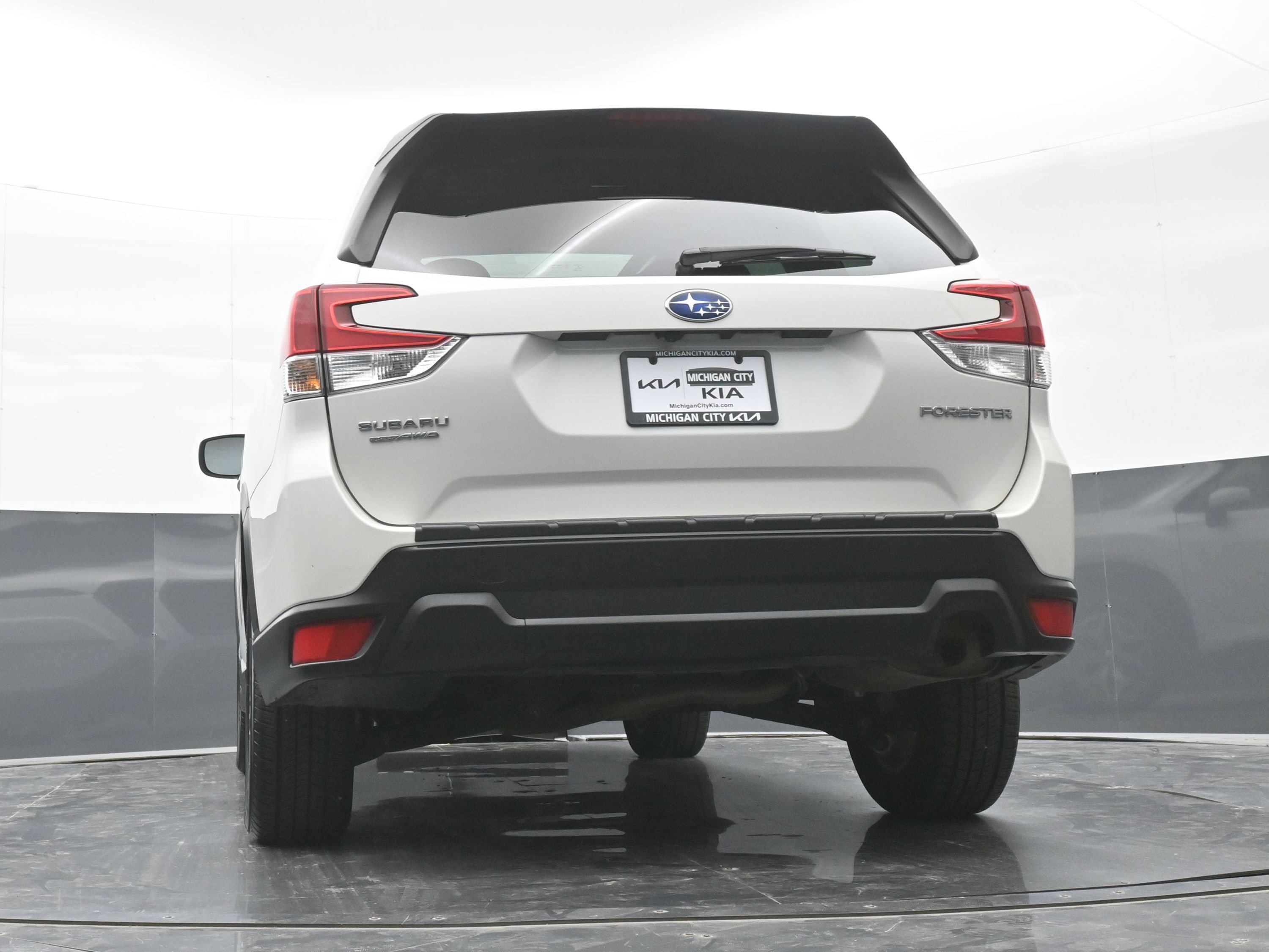 Used 2024 Subaru Forester Premium AWD/4WD image 35