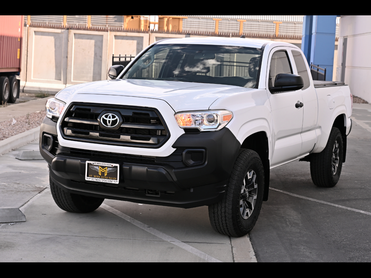 Used 2017 Toyota Tacoma SR
