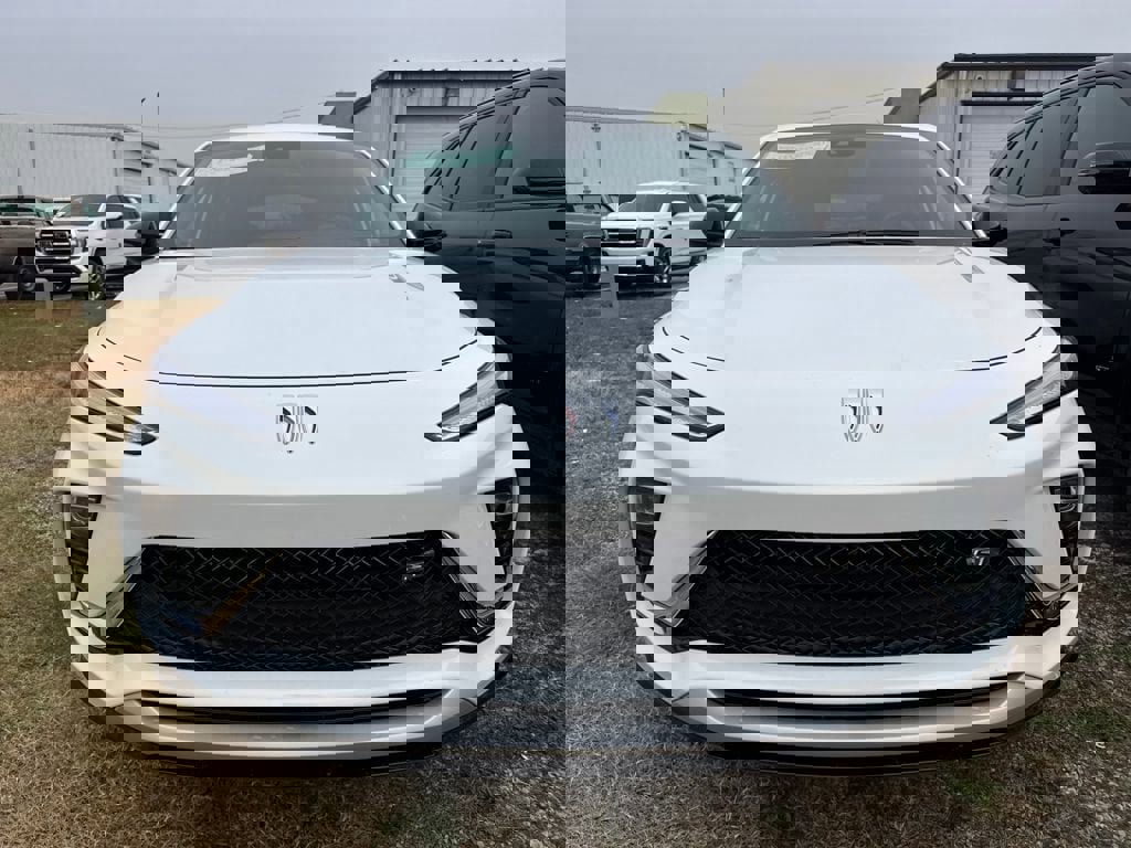 New 2026 Buick Envista Sport Touring image 2