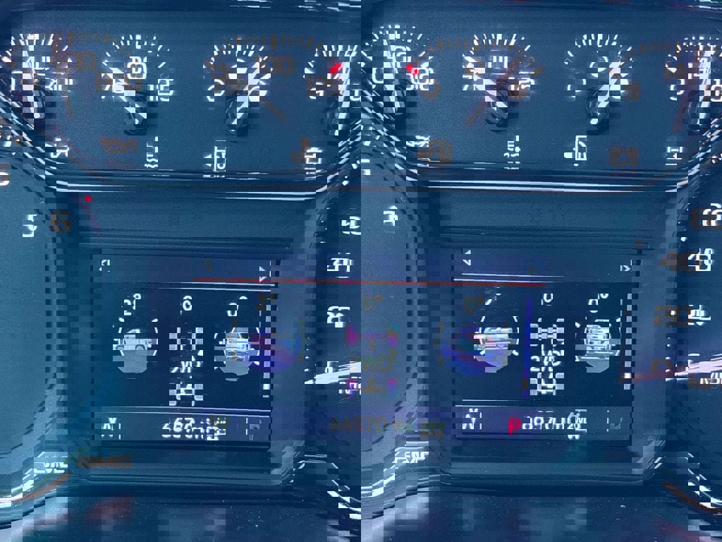 Used 2019 GMC Sierra 1500 AT4 image 17