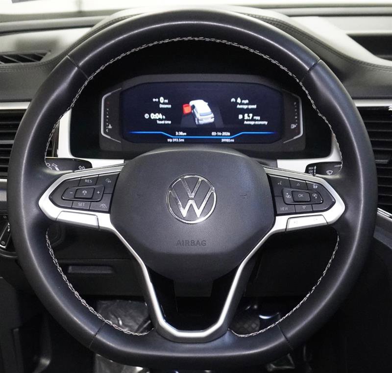 Used 2021 Volkswagen Atlas Cross Sport SEL Premium image 12