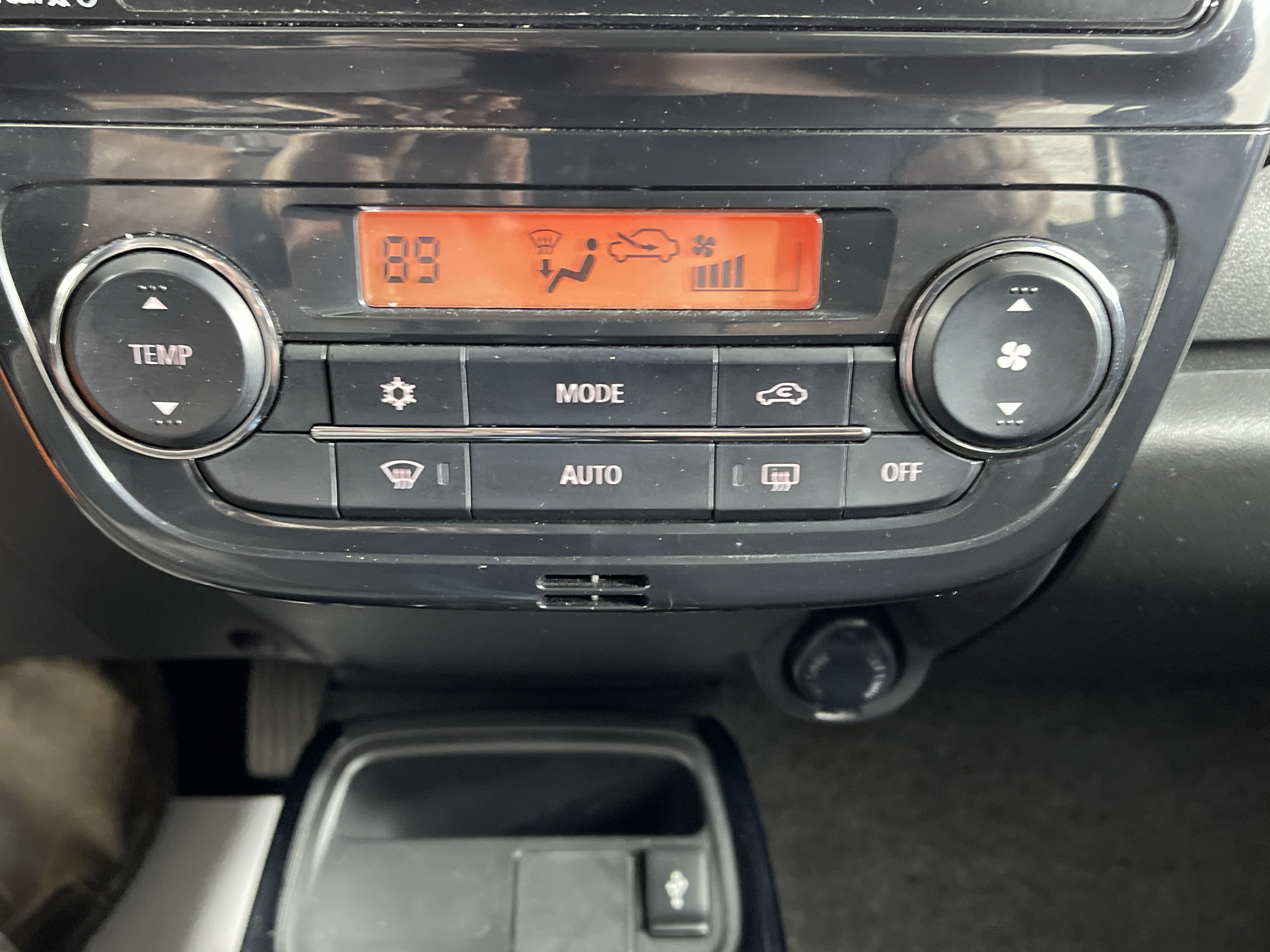 Used 2022 Mitsubishi Mirage G4 Black Edition image 22