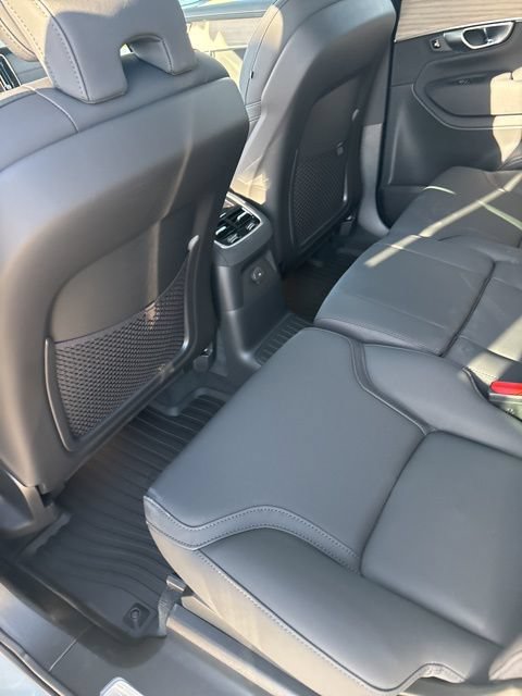 New 2026 Volvo XC90 T8 Plus w/ Protection Package Premier AWD/4WD image 34