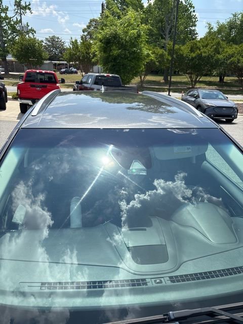 Used 2019 Ford Edge SEL w/ Equipment Group 201A FWD image 4