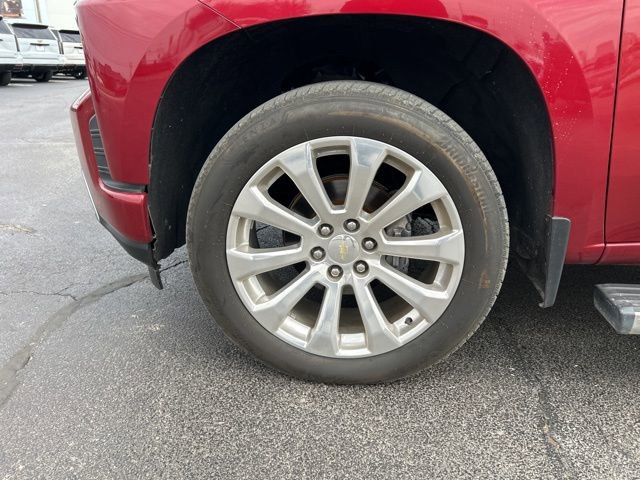 Used 2019 Chevrolet Silverado 1500 High Country w/ Technology Package image 12