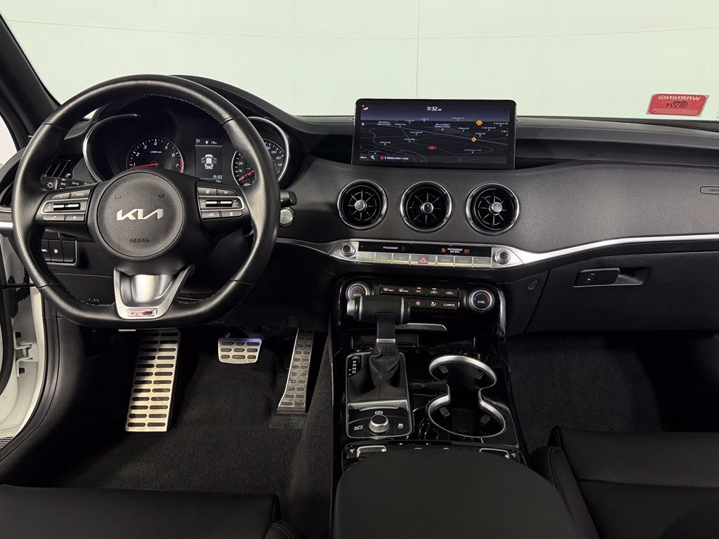 Used 2022 Kia Stinger GT-Line RWD image 14