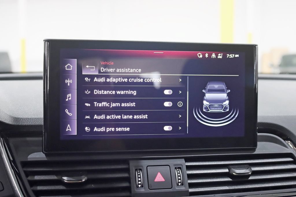 Used 2023 Audi SQ5 Prestige w/ Prestige Package AWD/4WD image 24
