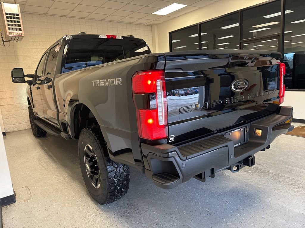 New 2026 Ford F350 Lariat w/ Tremor Off-Road Package image 18