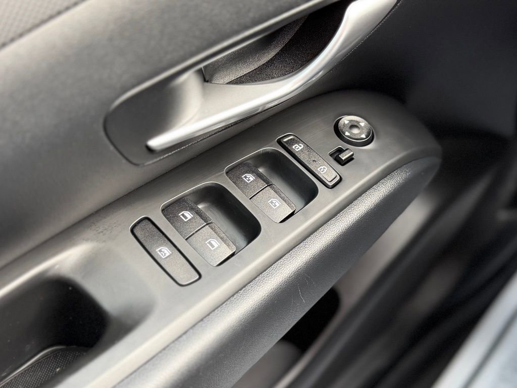 Used 2023 Hyundai Tucson Blue image 24