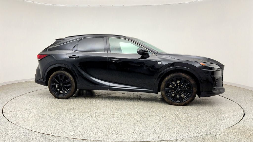 Used 2023 Lexus RX 500h F Sport w/ Cold Area Package AWD/4WD image 4