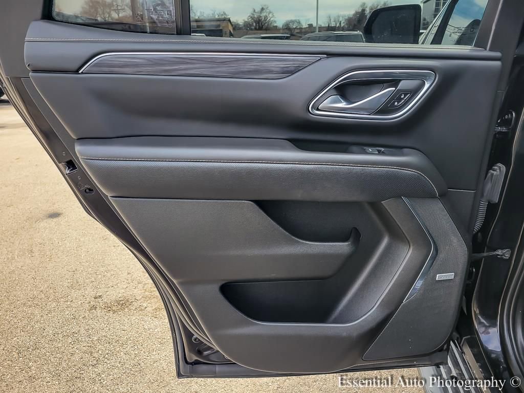 Used 2023 GMC Yukon SLT image 20