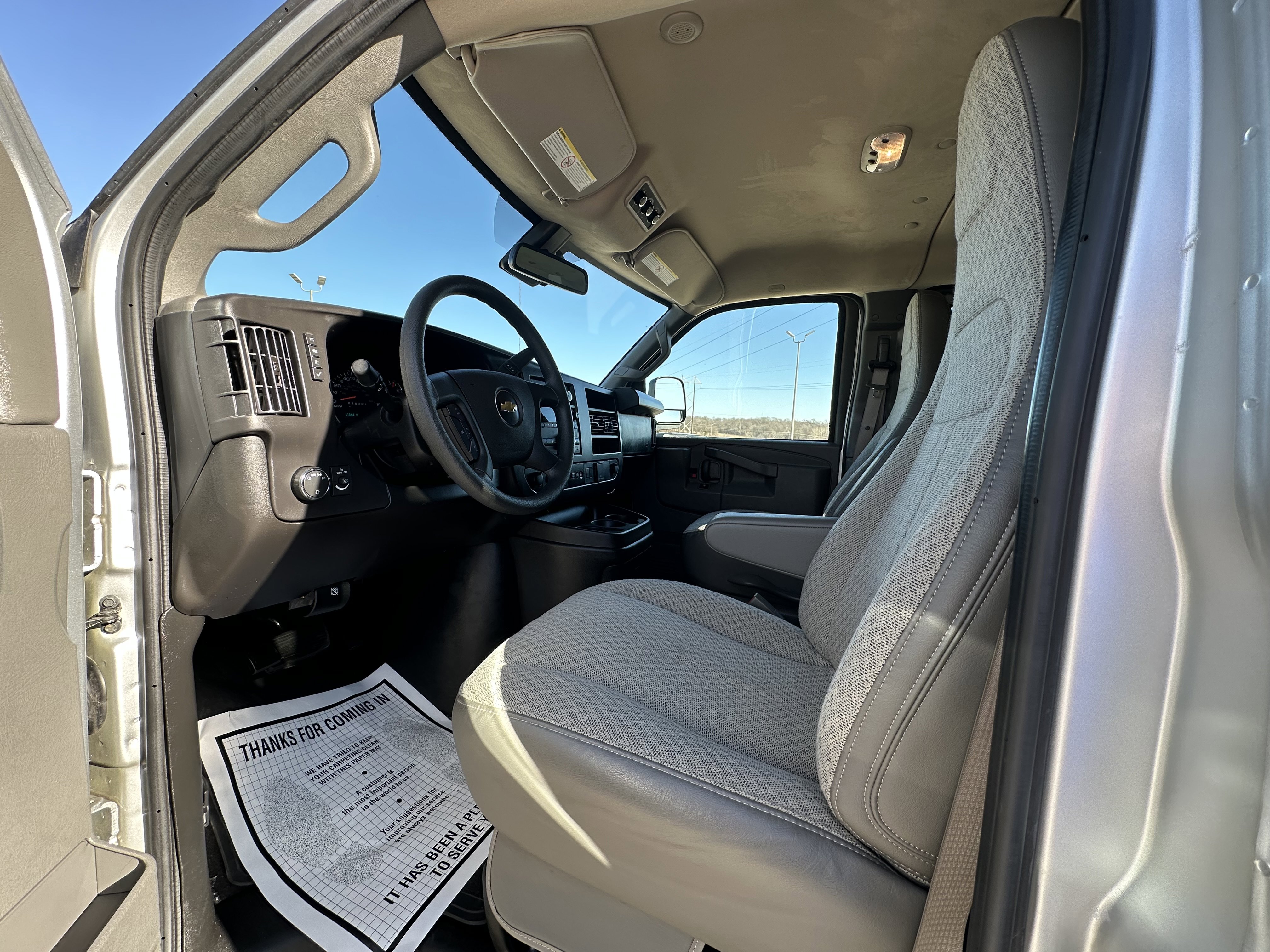 Used 2024 Chevrolet Express 2500 LT w/ LT Preferred Equipment Group image 15