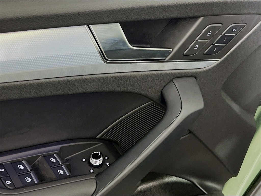 Used 2025 Audi Q5 2.0T Premium Plus image 20