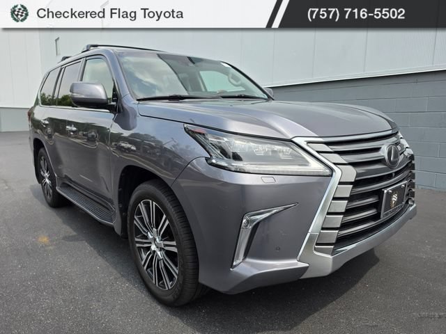 Used 2018 Lexus LX 570 4WD w/ Luxury Package image 11