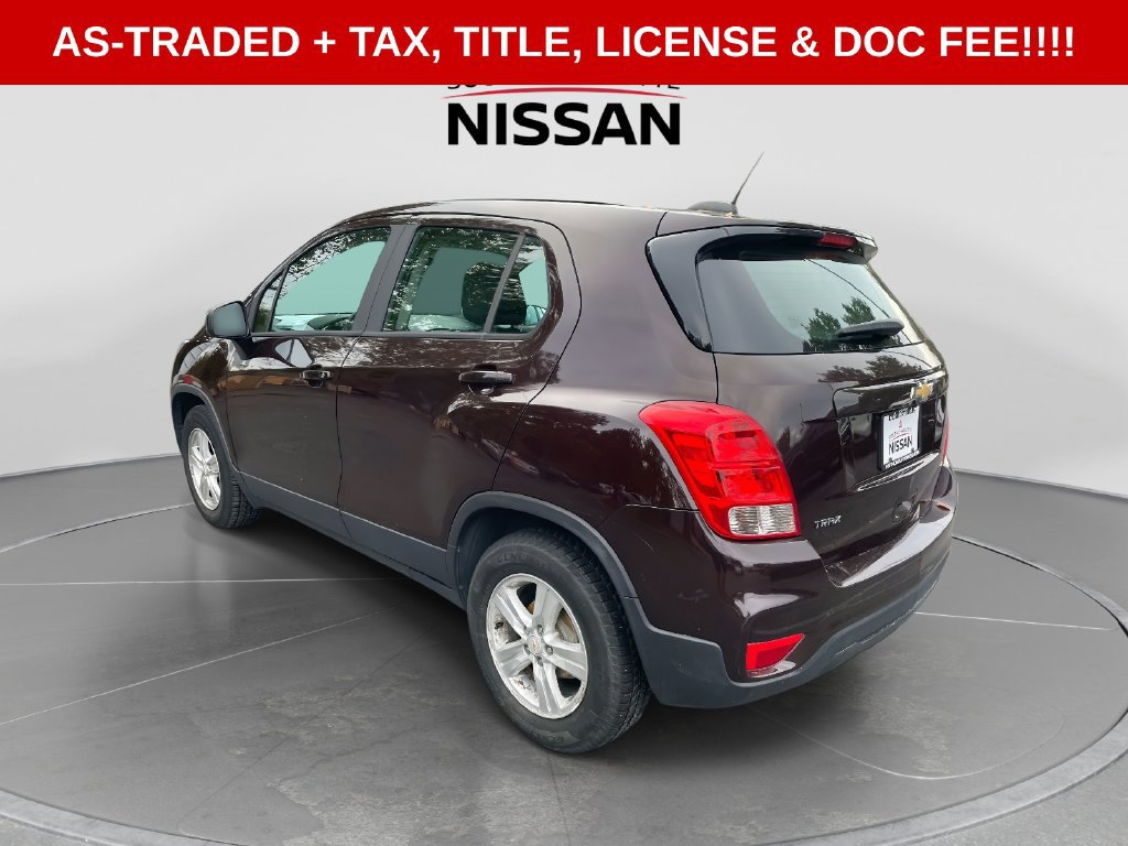 Used 2020 Chevrolet Trax LS FWD image 4