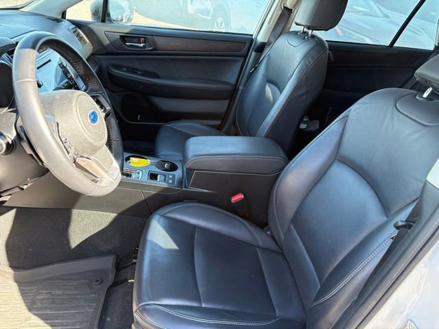 Used 2019 Subaru Outback 2.5i Limited w/ Popular Package #2 AWD/4WD image 9