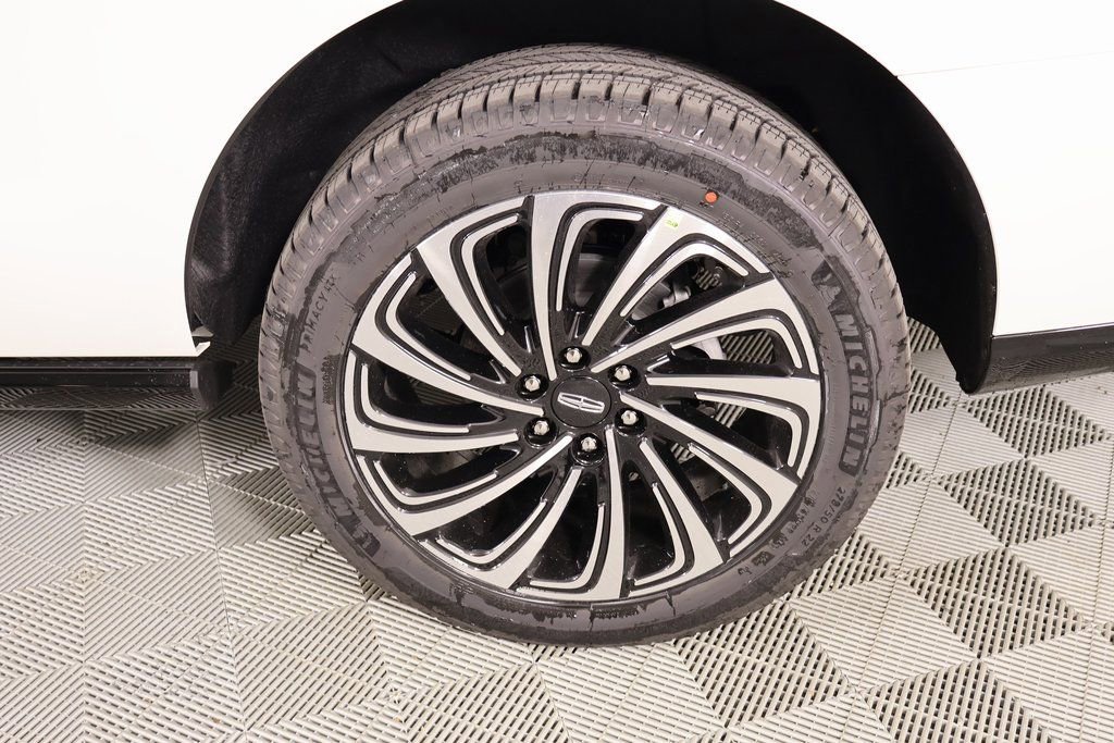 New 2025 Lincoln Navigator Black Label image 22