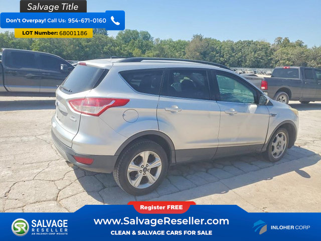 Used 2016 Ford Escape SE w/ Equipment Group 201A FWD image 4