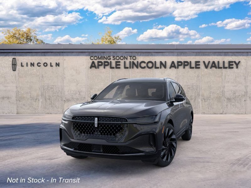 New 2026 Lincoln Nautilus Reserve w/ Jet Appearance Package AWD/4WD image 2