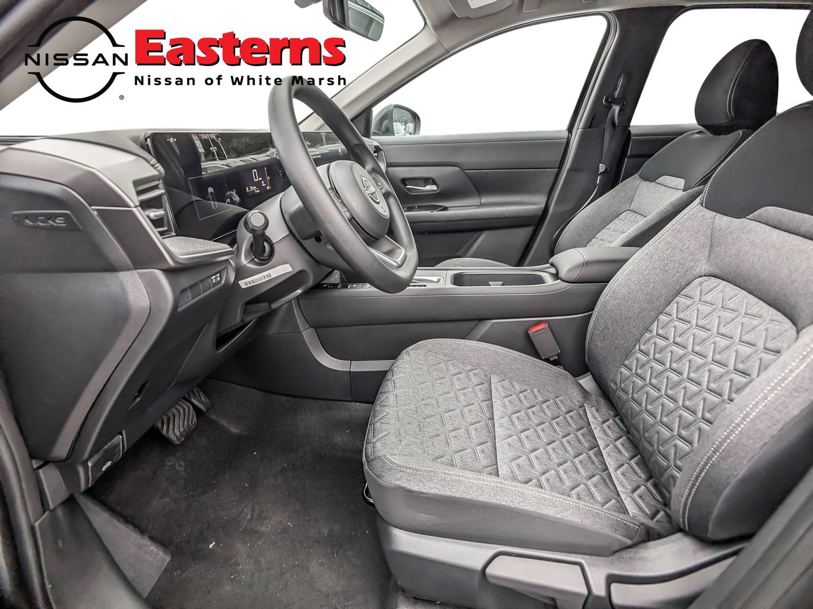 New 2026 Nissan Kicks SV w/ Interior Electronics Package AWD/4WD image 15
