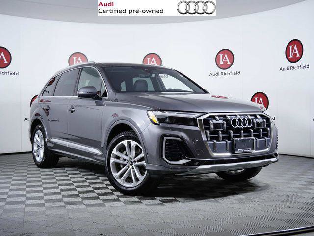 Used 2025 Audi Q7 2.0T Premium w/ Convenience Package image 1