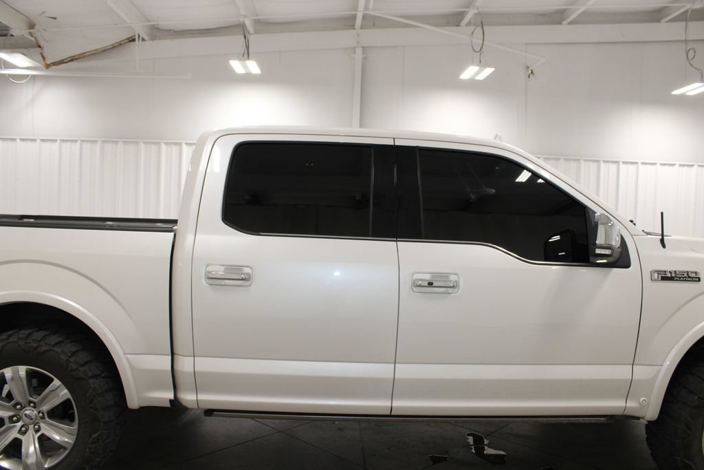 Used 2019 Ford F150 Platinum w/ Equipment Group 701A Luxury AWD/4WD image 11