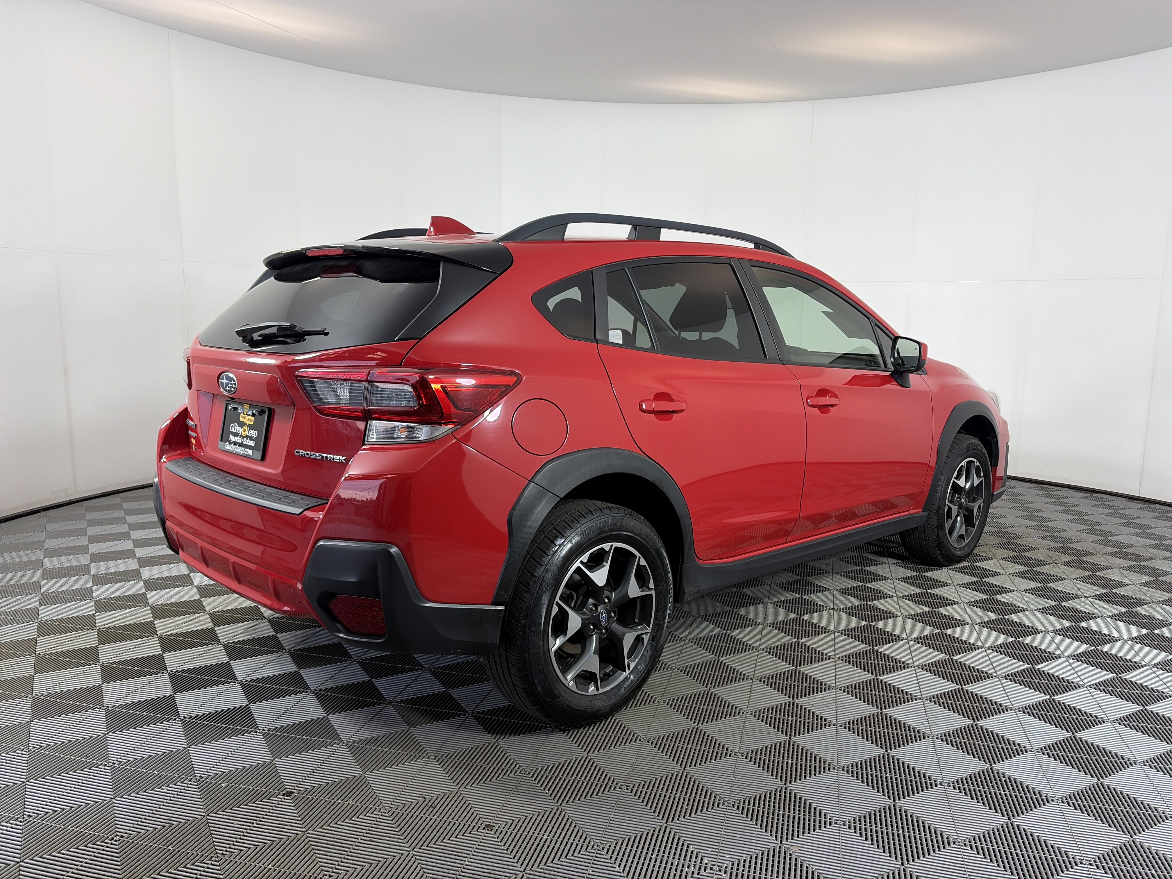 Used 2020 Subaru Crosstrek 2.0i Premium w/ Moonroof Package 1 AWD/4WD image 10