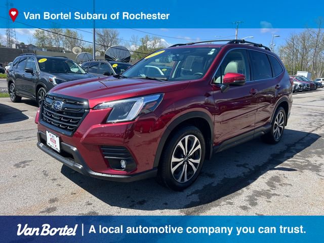 Used 2024 Subaru Forester Limited AWD/4WD image 1