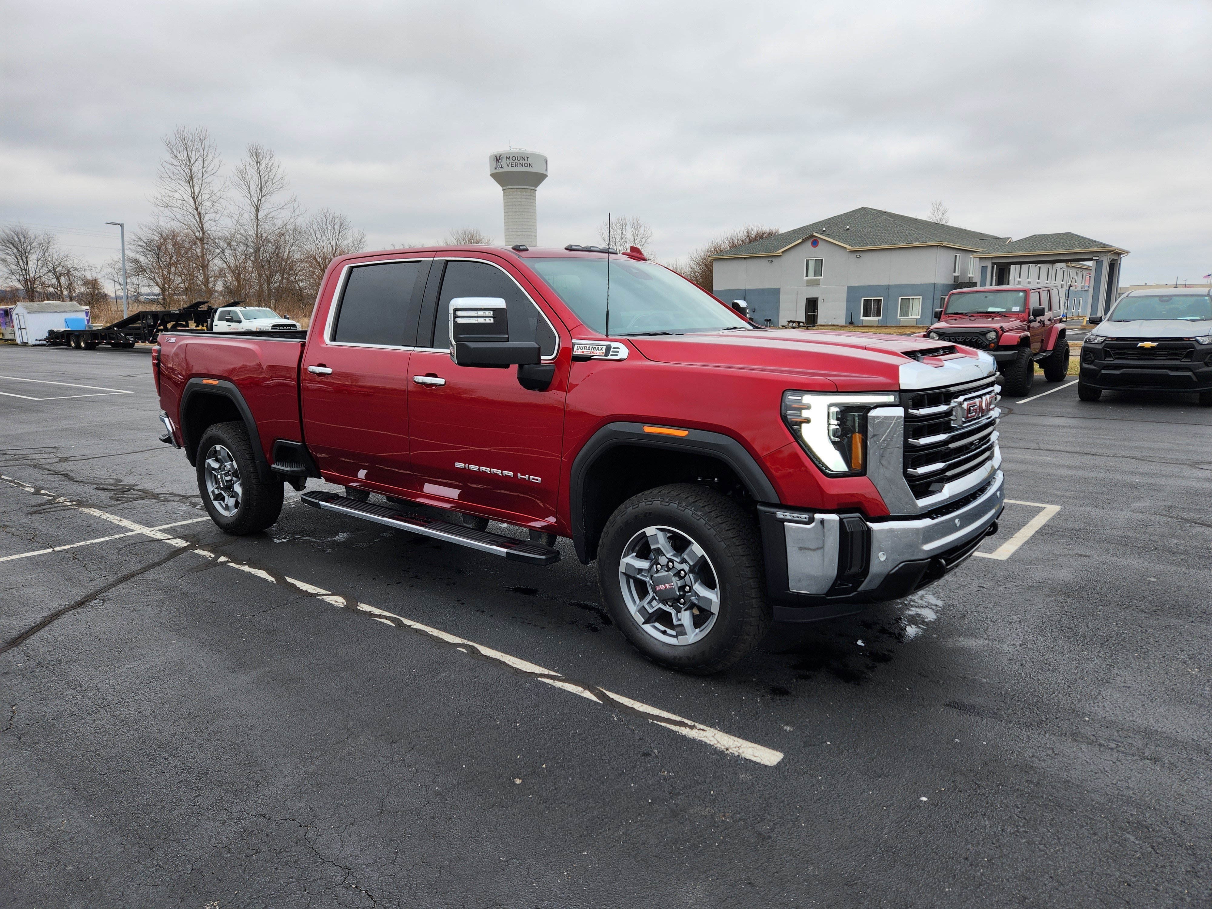 Used 2025 GMC Sierra 3500 SLT image 9