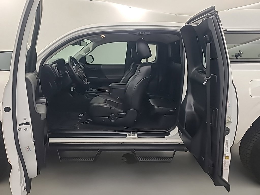 Used 2023 Toyota Tacoma SR w/ SR Convenience Package RWD image 20