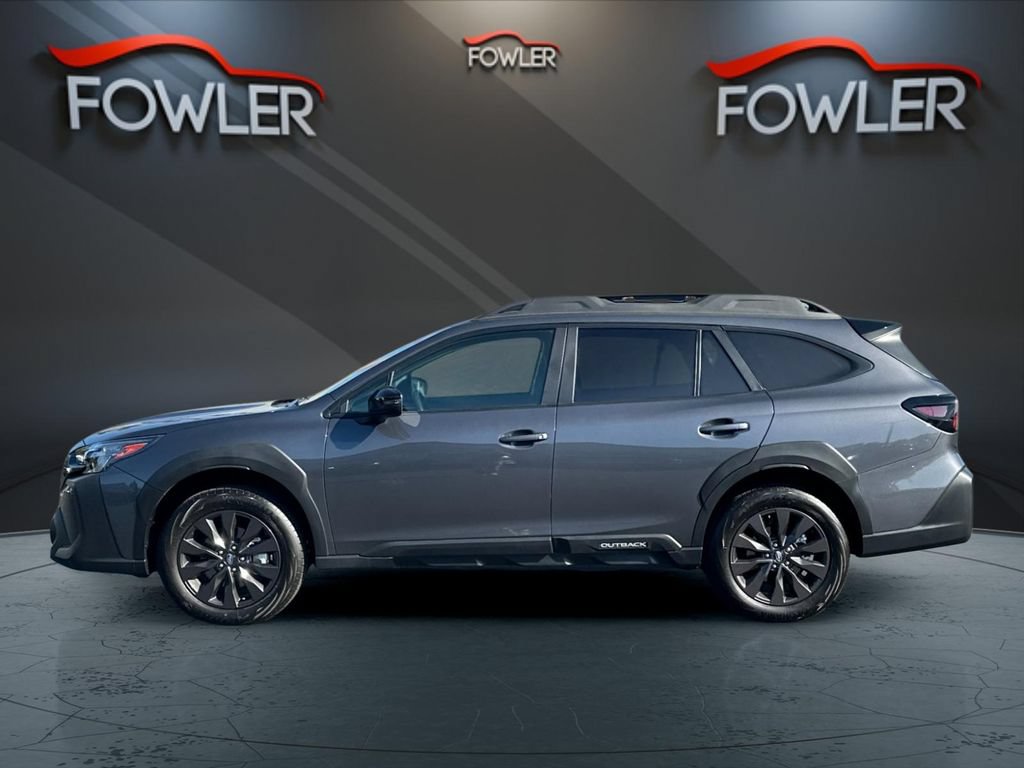 Used 2025 Subaru Outback Onyx Edition AWD/4WD image 2