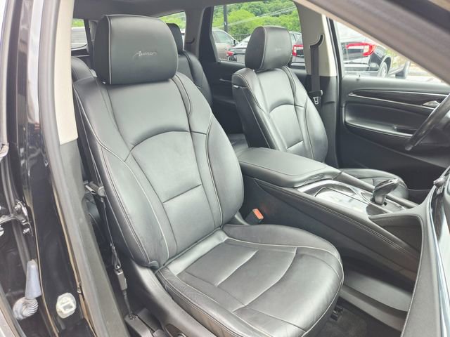 Used 2019 Buick Enclave Avenir AWD/4WD image 22