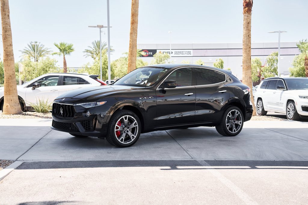Used 2022 Maserati Levante Modena image 4
