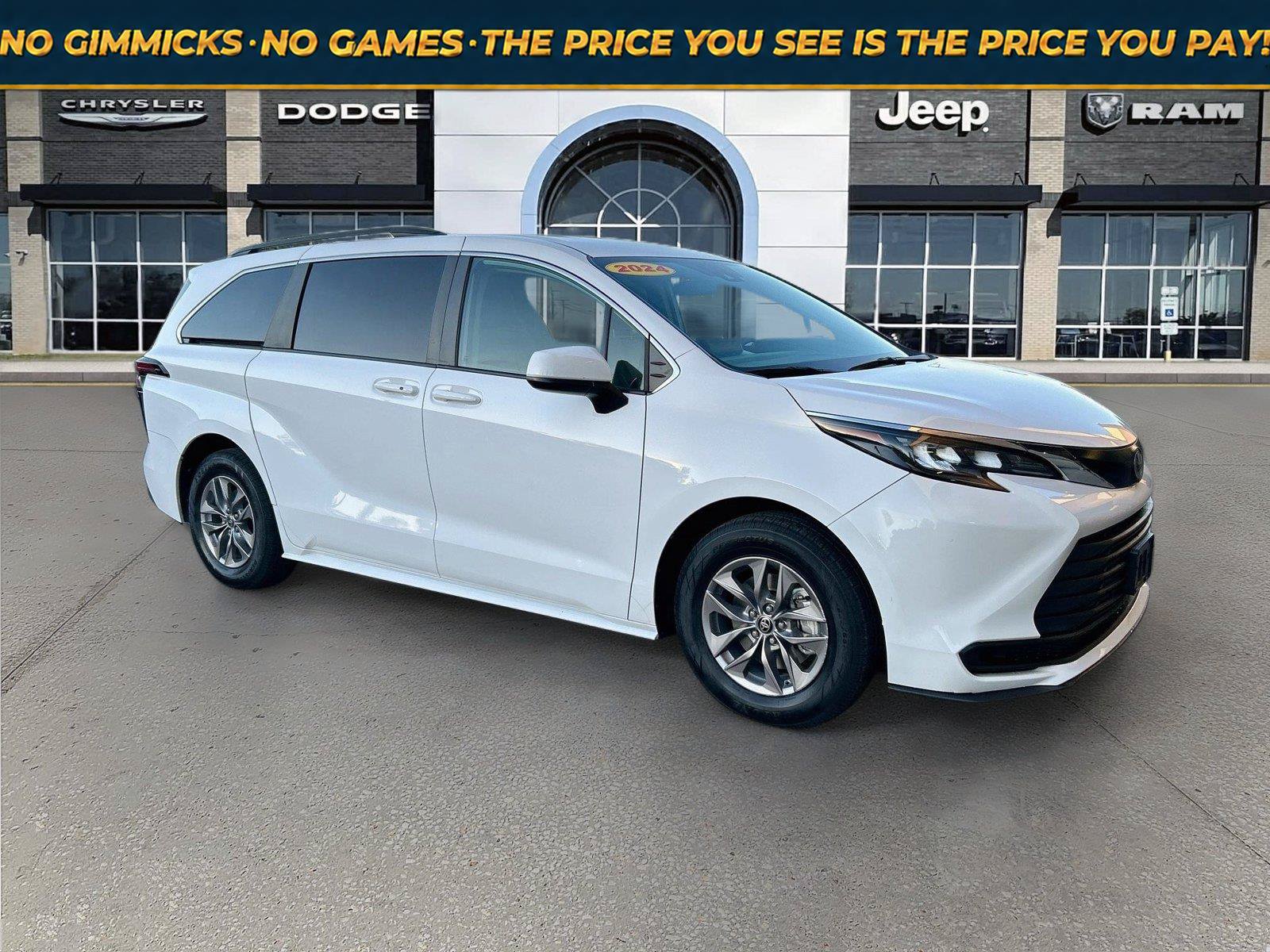 Used 2024 Toyota Sienna LE