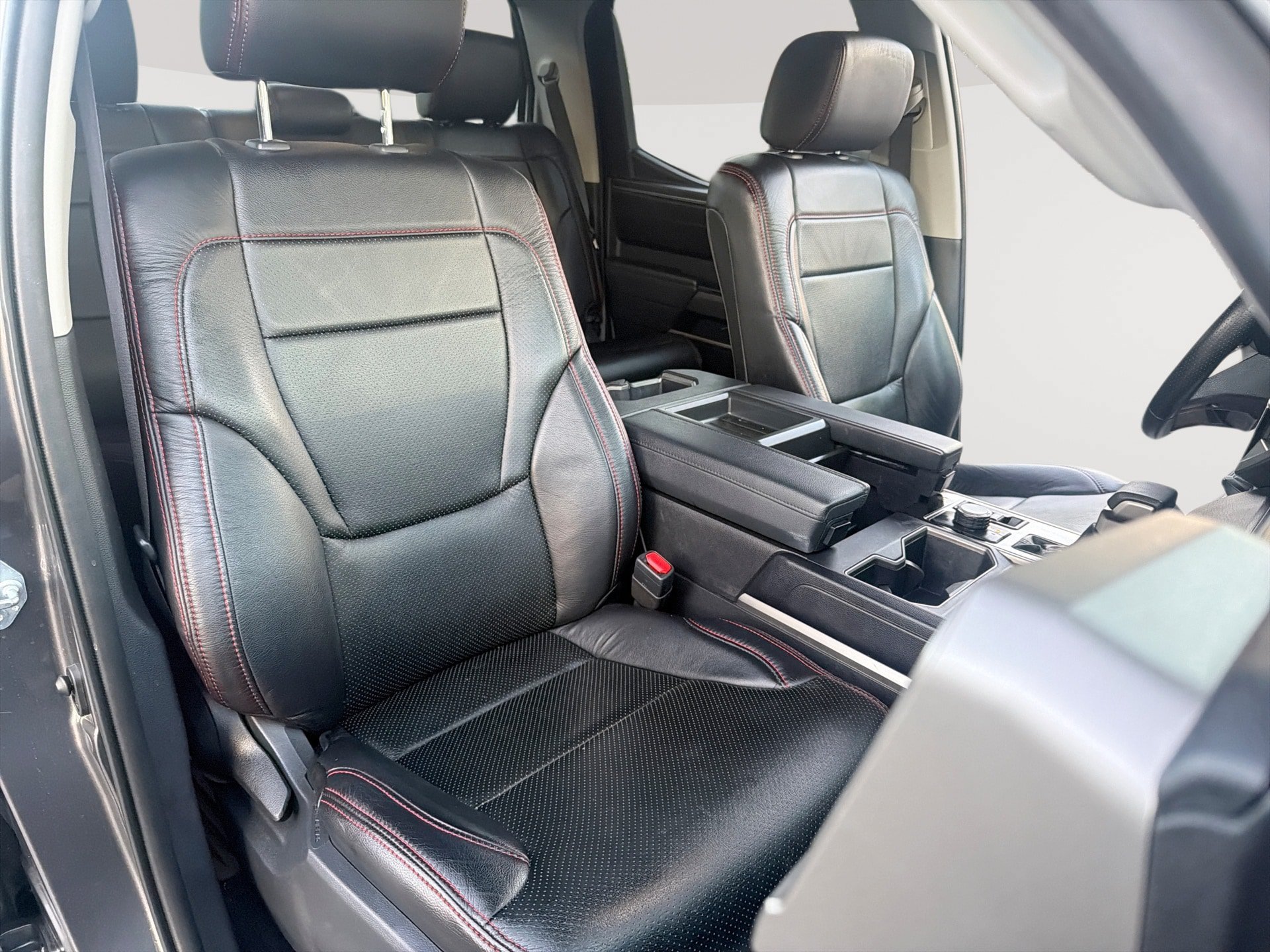 Used 2023 Toyota Tundra SR5 AWD/4WD image 27