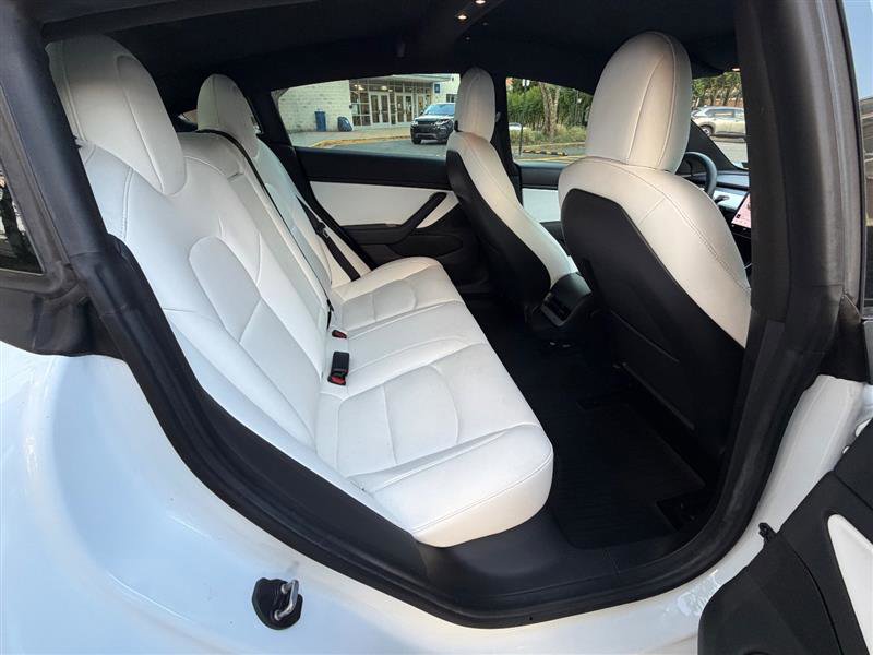 Used 2020 Tesla Model 3 Long Range AWD/4WD image 23