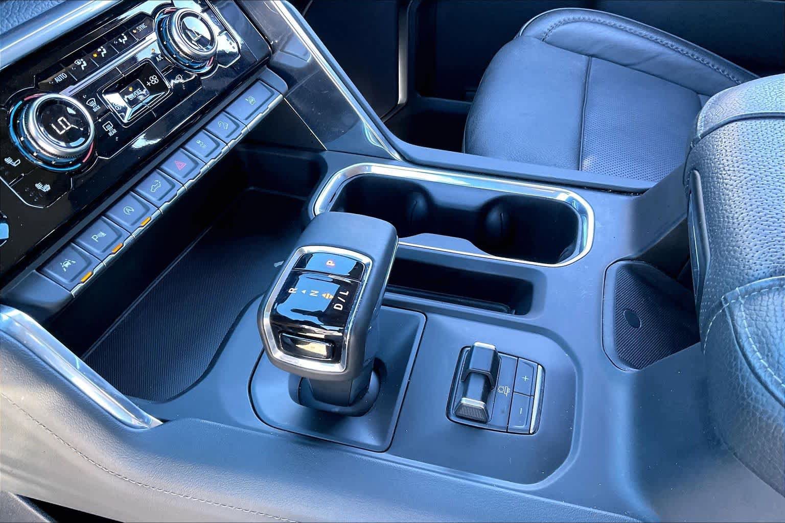 Used 2023 GMC Sierra 1500 Denali AWD/4WD image 16